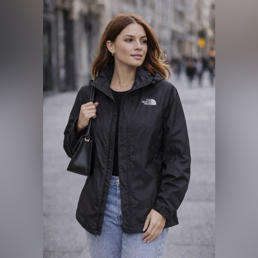 The North Face Women's Black Hooded shell Jacket